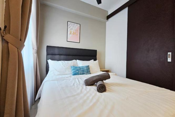 Trefoil Setia City 2Br 샤알람 외부 사진