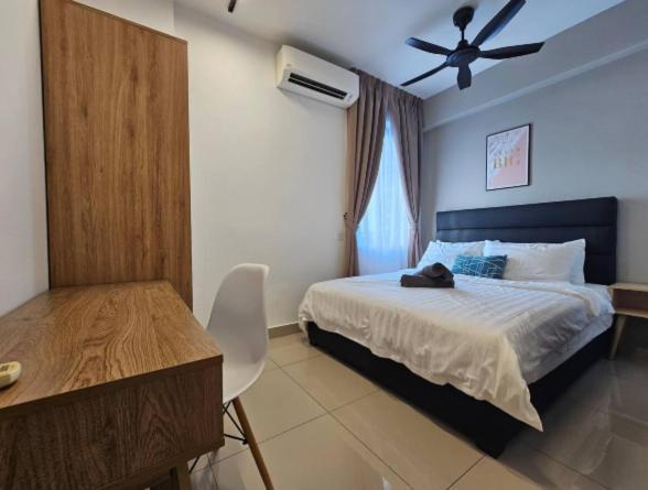 Trefoil Setia City 2Br 샤알람 외부 사진