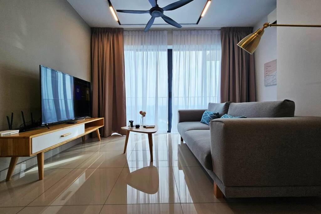 Trefoil Setia City 2Br 샤알람 외부 사진